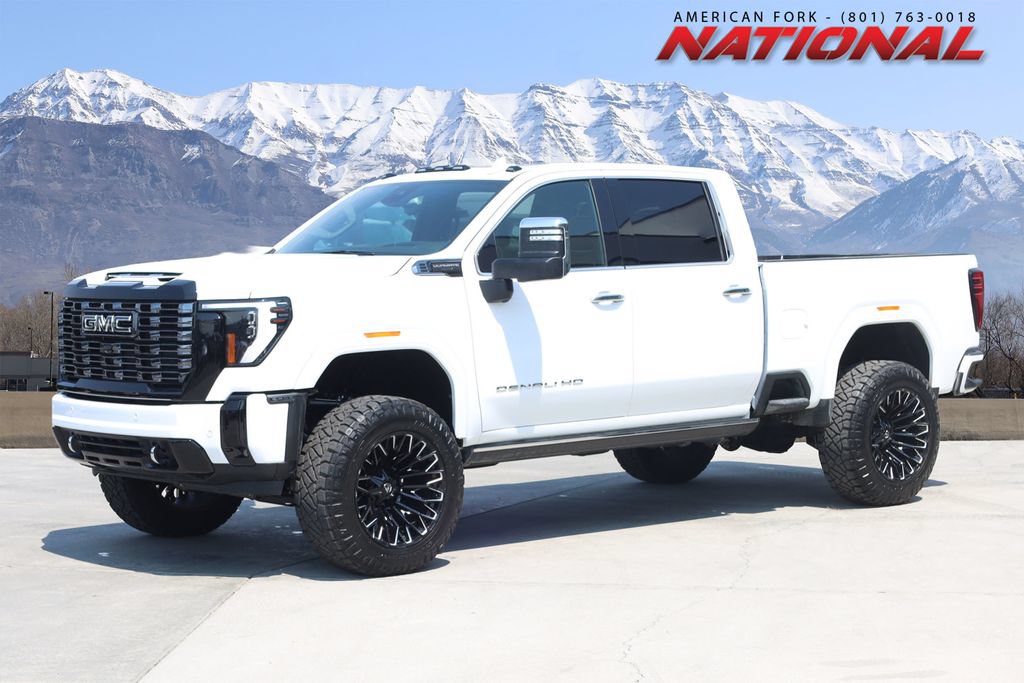 Used 2026 GMC Sierra 3500 Denali Ultimate AWD/4WD image 1