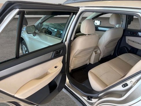 Used 2015 Subaru Outback 2.5i AWD/4WD image 45