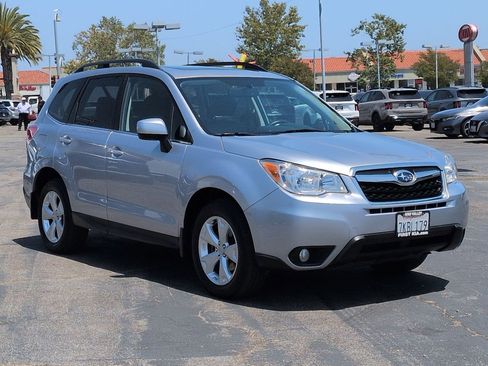 Used 2015 Subaru Forester 2.5i Limited AWD/4WD image 3