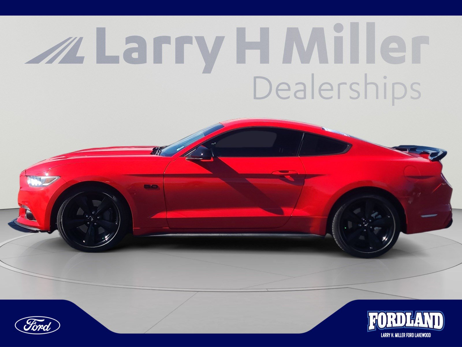 Used 2016 Ford Mustang GT w/ Black Accent Package RWD image 2