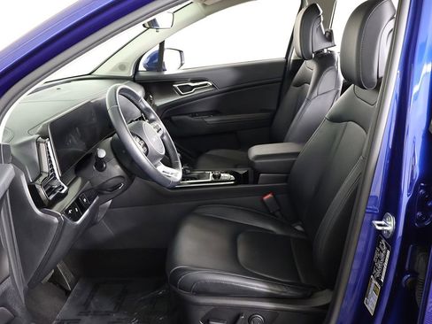 Certified 2023 Kia Sportage EX FWD image 28