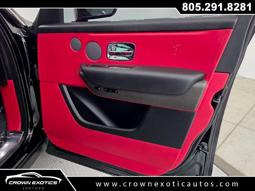 Used 2022 Rolls-Royce Cullinan w/ Interior Detailing Package AWD/4WD image 16