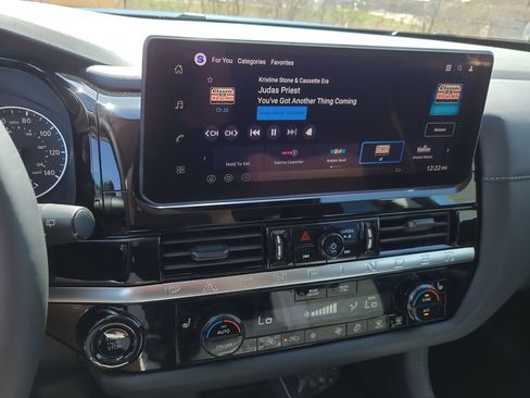 New 2026 Nissan Pathfinder SV image 16