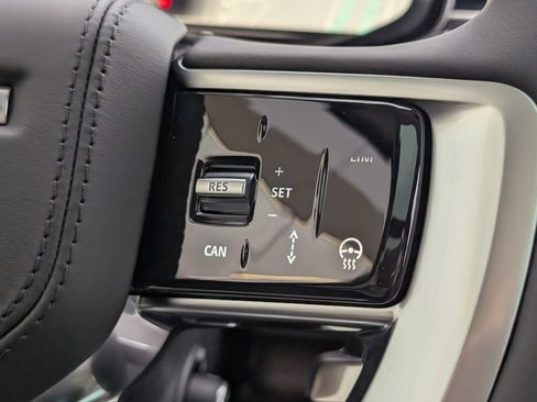 New 2026 Land Rover Range Rover SE image 22