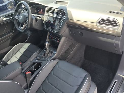 Used 2023 Volkswagen Tiguan SEL R-Line AWD/4WD image 15