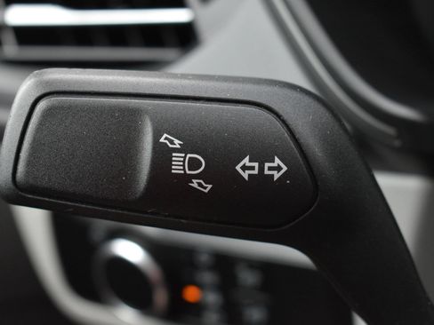 Used 2025 Ford Escape Active FWD image 23