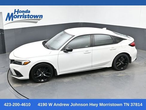 Used 2023 Honda Civic Sport image 1