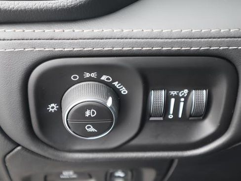 New 2026 RAM 1500 Limited image 16