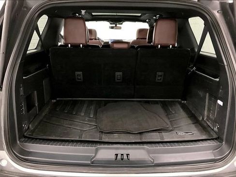 Used 2022 Ford Expedition Max Limited image 40