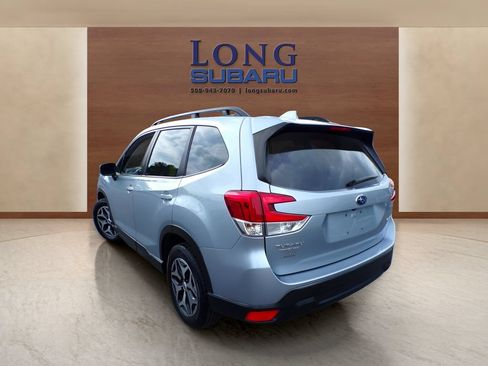 Used 2023 Subaru Forester Premium AWD/4WD image 15