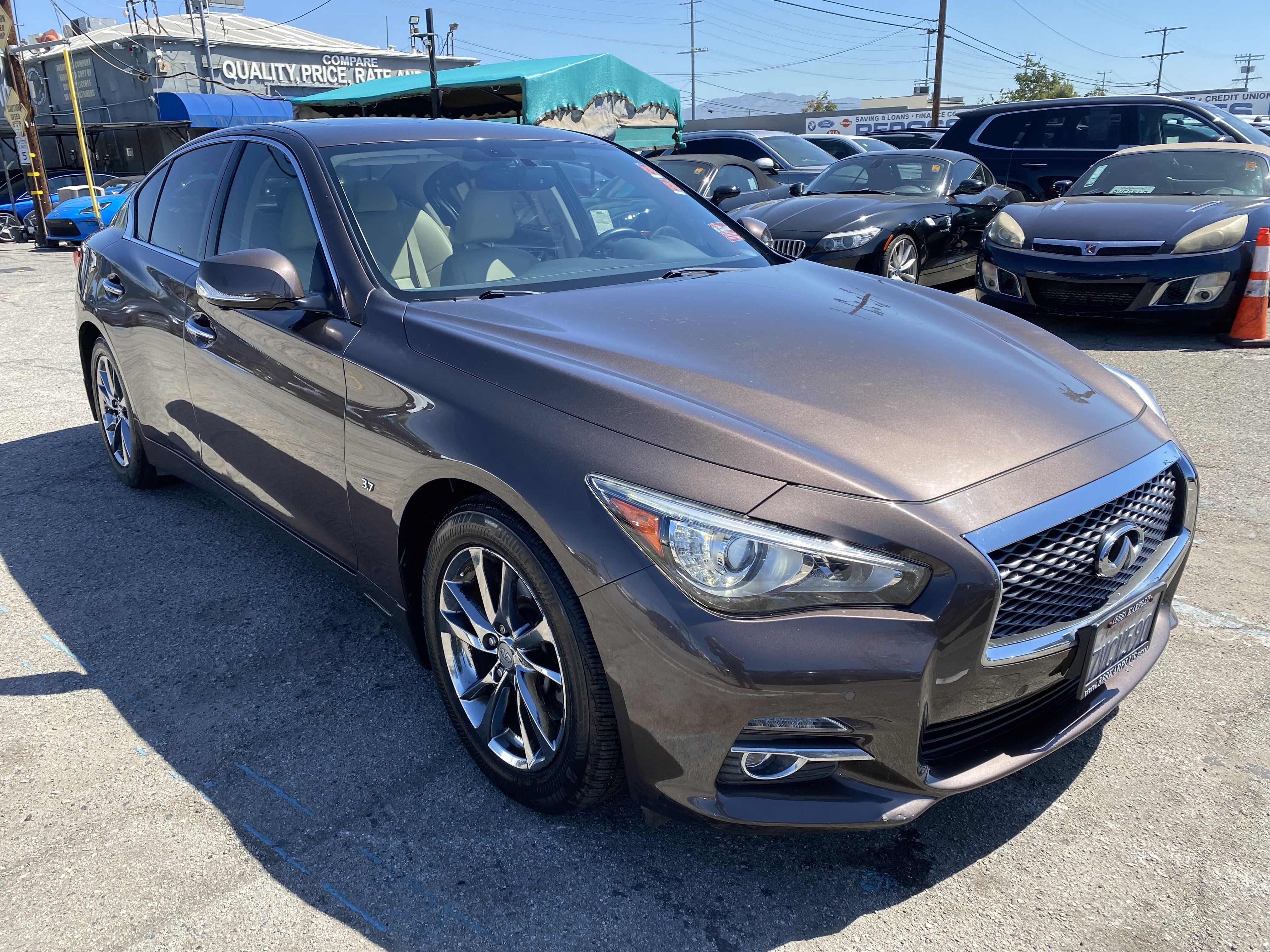Used 2015 INFINITI Q50 Premium w/ Deluxe Touring Package AWD/4WD image 9