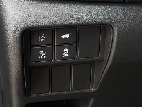 Used 2020 Honda CR-V Touring image 22