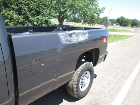 Used 2010 Chevrolet Silverado 3500 LT w/ Exterior Plus Package AWD/4WD image 9