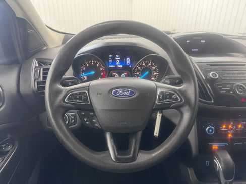 Used 2017 Ford Escape S FWD image 18
