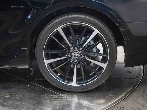 Used 2019 Toyota Camry XSE w/ Carpet Mat Package FWD image 10