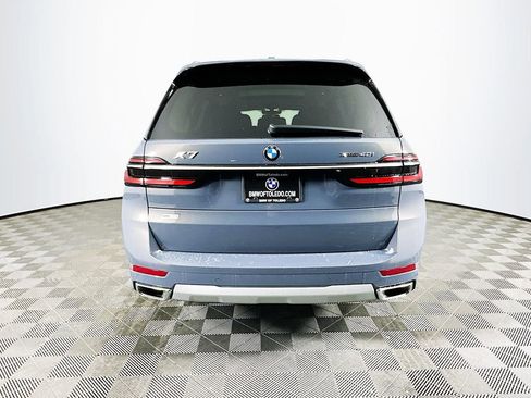 Used 2025 BMW X7 xDrive40i image 8