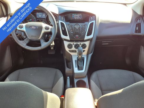 Used 2014 Ford Focus SE FWD image 14