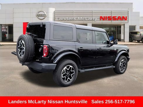 Used 2024 Ford Bronco Outer Banks AWD/4WD image 3