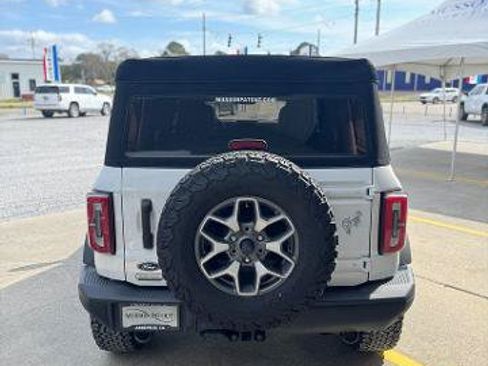Certified 2024 Ford Bronco Badlands AWD/4WD image 5