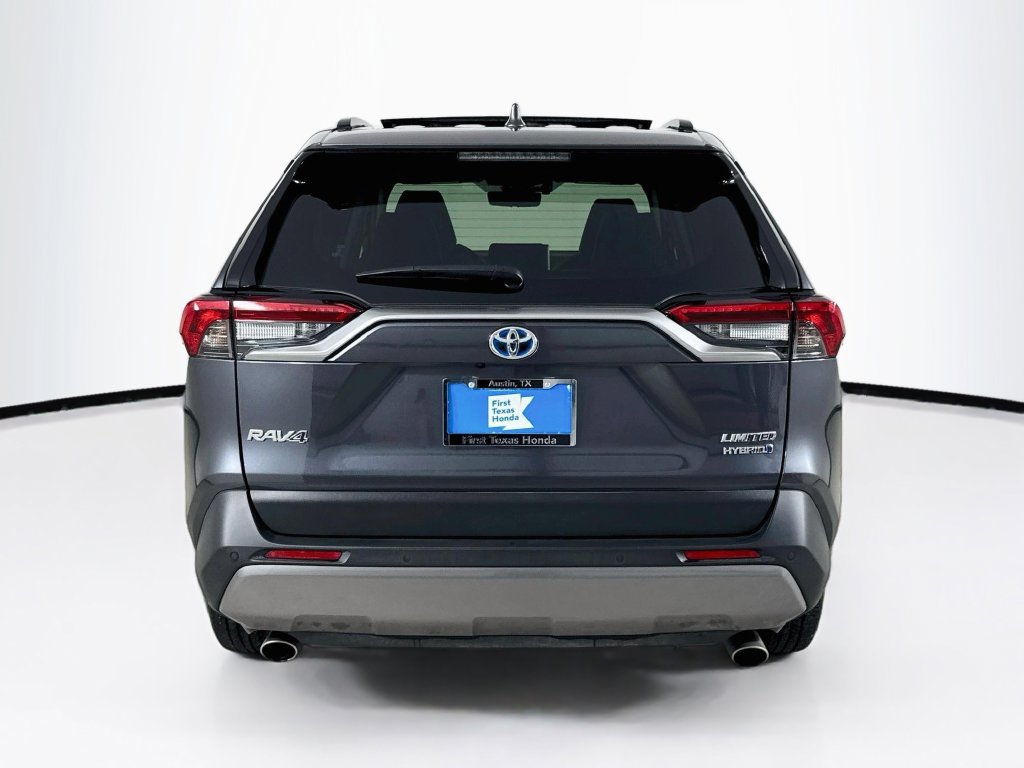 Used 2020 Toyota RAV4 Limited AWD/4WD image 7