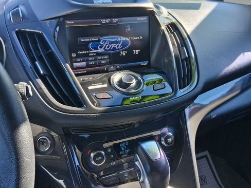 Used 2014 Ford Escape Titanium w/ Equipment Group 401A image 6