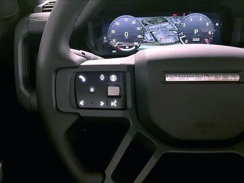 Certified 2025 Land Rover Defender 110 S image 20