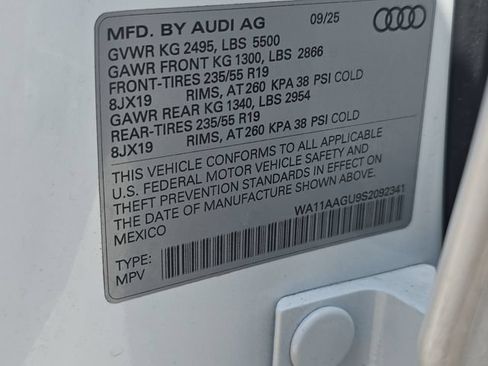 Used 2025 Audi Q5 Premium w/ Convenience Package AWD/4WD image 39