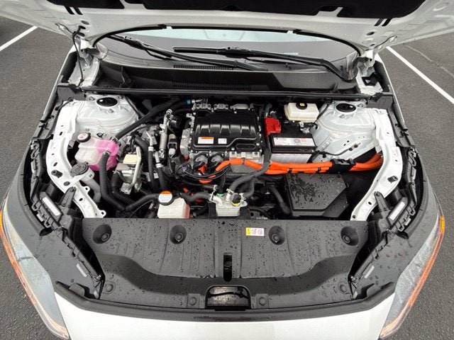 Used 2024 Subaru Solterra AWD/4WD image 2