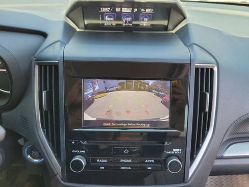 Used 2020 Subaru Forester Premium image 36