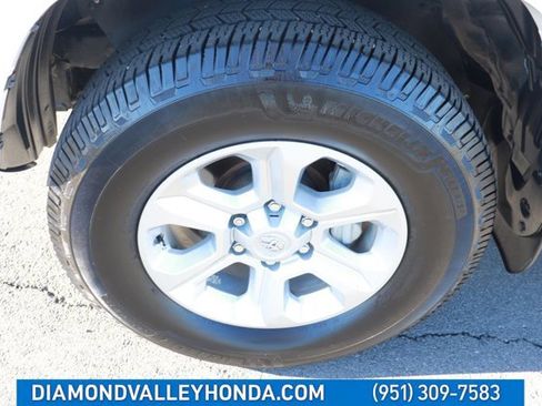 Used 2022 Toyota 4Runner SR5 Premium image 30