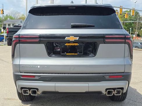 New 2026 Chevrolet Traverse LT w/ Driver Confidence Package AWD/4WD image 15