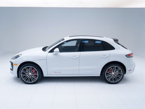 Certified 2026 Porsche Macan S AWD/4WD image 2