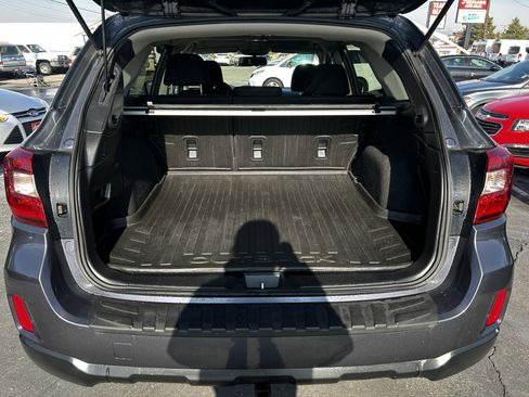 Used 2016 Subaru Outback 2.5i Premium w/ Popular Package #3 image 13