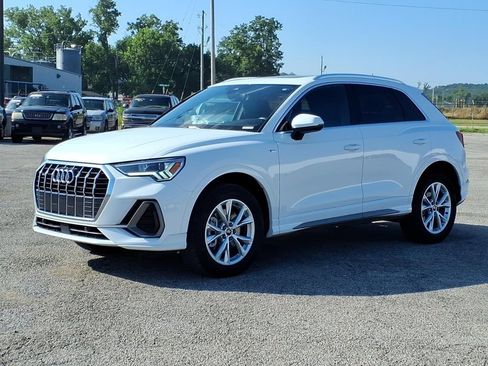 Used 2024 Audi Q3 2.0T Premium AWD/4WD image 3