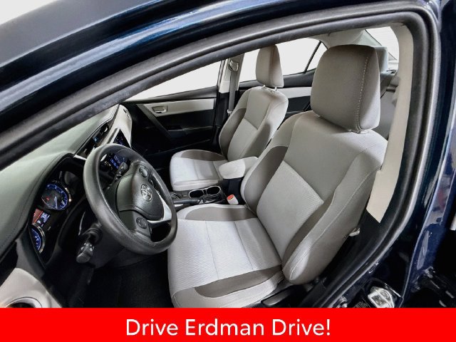 Certified 2019 Toyota Corolla LE FWD image 5