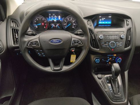 Used 2018 Ford Focus SE image 22