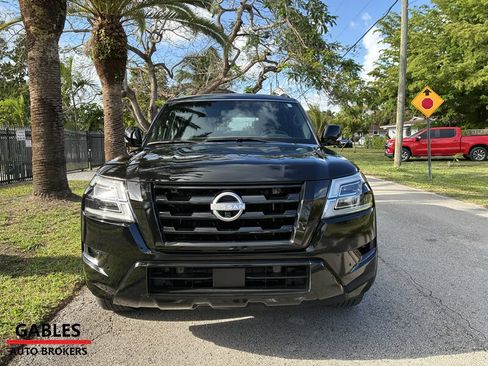 Used 2024 Nissan Armada SL w/ Midnight Edition Package image 9