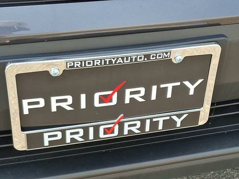 Used 2025 Toyota RAV4 XLE AWD/4WD image 10