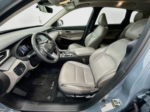 Used 2023 INFINITI QX50 Luxe FWD image 13