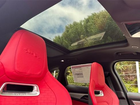 New 2026 Jaguar F-PACE R-Dynamic S image 16