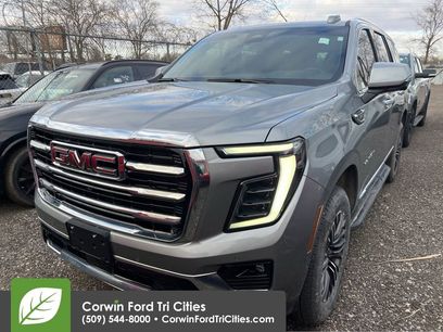 Used 2025 GMC Yukon Elevation w/ LPO, Floor Liner Package
