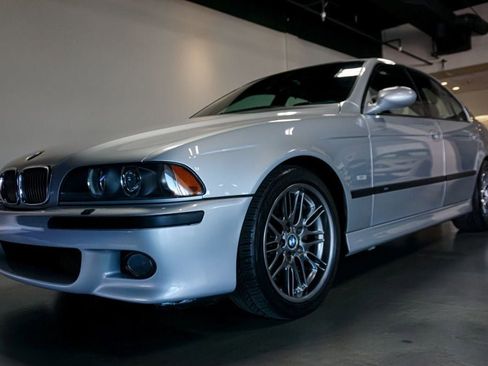 Used 2002 BMW M5 RWD image 60