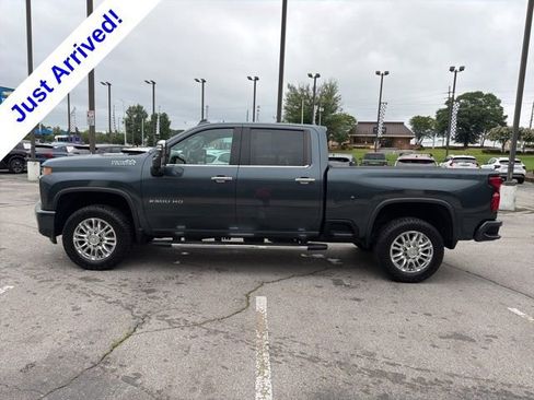 Used 2020 Chevrolet Silverado 2500 High Country w/ Safety Package II AWD/4WD image 6