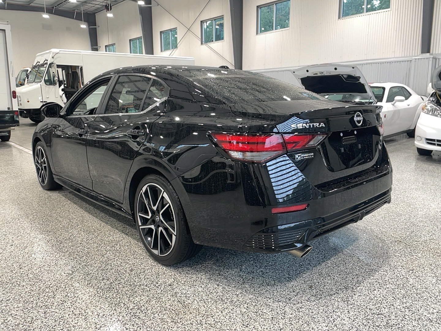 Used 2025 Nissan Sentra SR w/ SR Premium Package FWD image 15