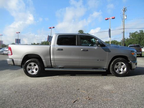 Used 2020 RAM 1500 Big Horn RWD image 2