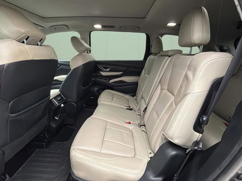 Used 2019 Subaru Ascent Limited w/ Popular Package #2A image 20