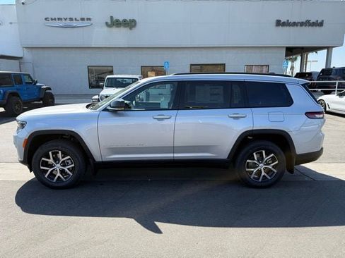 New 2025 Jeep Grand Cherokee L Limited w/ Trailer Tow Package image 3