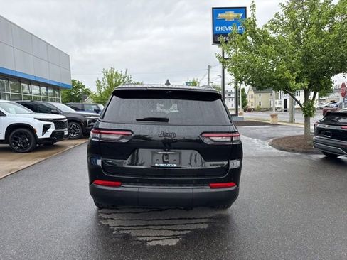 Used 2023 Jeep Grand Cherokee L Limited w/ Luxury Tech Group II AWD/4WD image 5