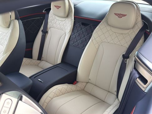 Used 2022 Bentley Continental GT AWD/4WD image 15