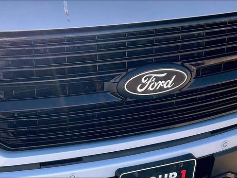 Used 2025 Ford F150 Platinum w/ Equipment Group 702A High image 30